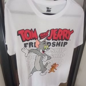 NWOT Tom & Jerry Classic Tshirt